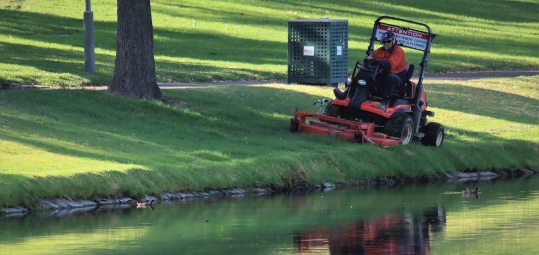Average Riding Mower Costs With 18 Example Prices